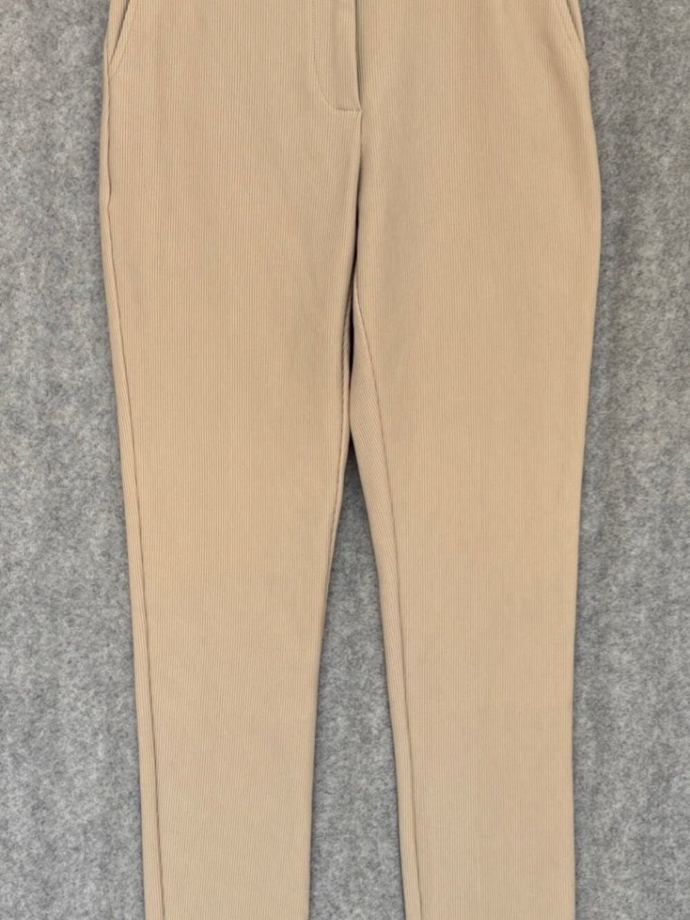 Ann Taylor Woman's Ribbed Knit Pants Size 2 Beige Pull-On Stretch Slim Leg NWT